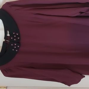 EUC Plum Dress with Detachable Pearl Detail Collar